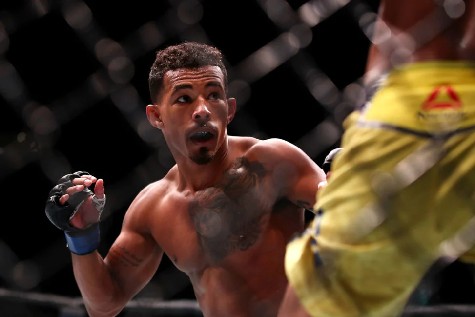 Eric Shelton in the UFC octagon